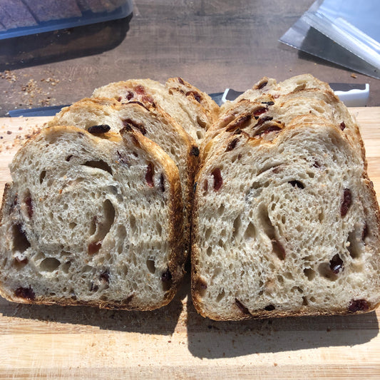 Sourdough Onion and Cheddar ~600g